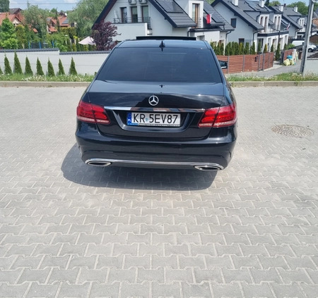 Mercedes-Benz Klasa E cena 87000 przebieg: 222351, rok produkcji 2013 z Kraków małe 232